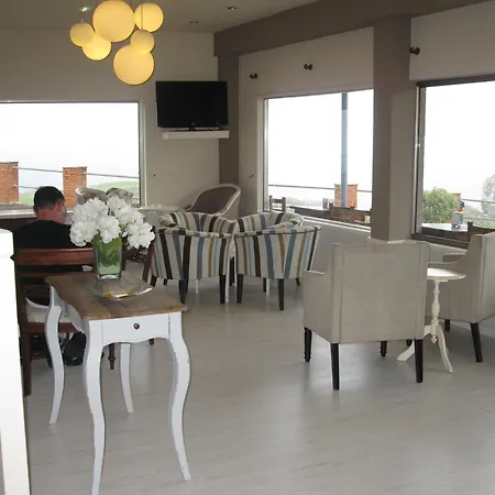 Hotel Migal *